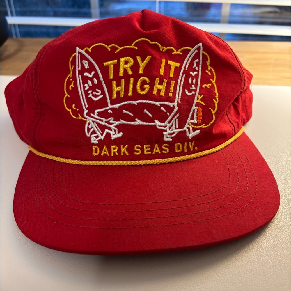Dark Seas hat